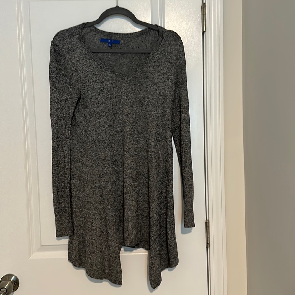 Women’s sweater